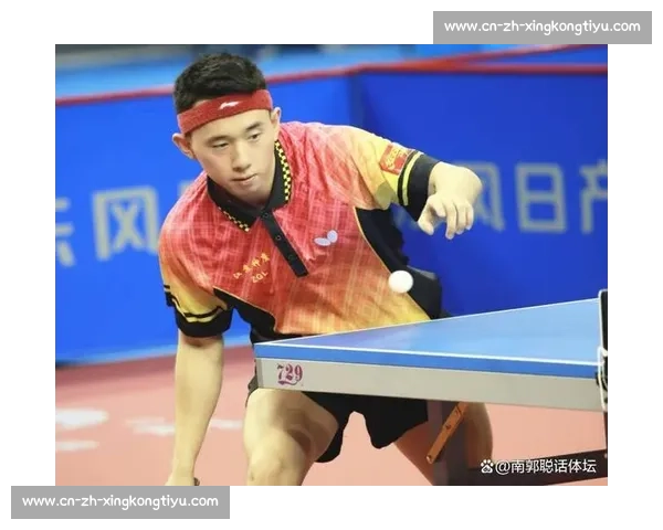 孙颖莎背部力量惊爆体坛！张煜东直播自叹不如：掰手腕我认输