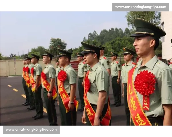 杨程晒与马斯切拉诺合影：昔日战友的足球情缘与执教征程的期许