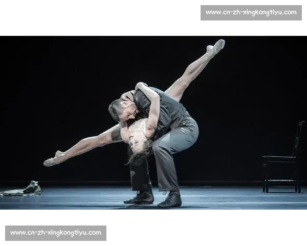 太空步与网球拍：王杰克逊跨界演绎体育艺术新高度