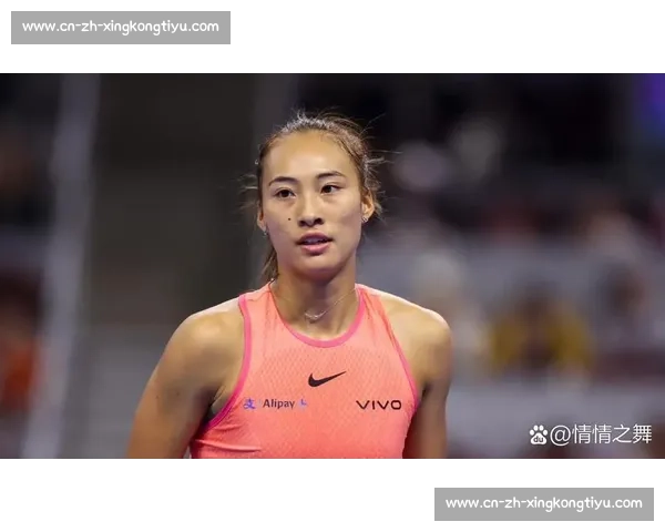 郑钦文憾负阿尼西莫娃止步四强，后勤失误成致命伤！奖金首进前十，柏林站再战萨巴伦卡