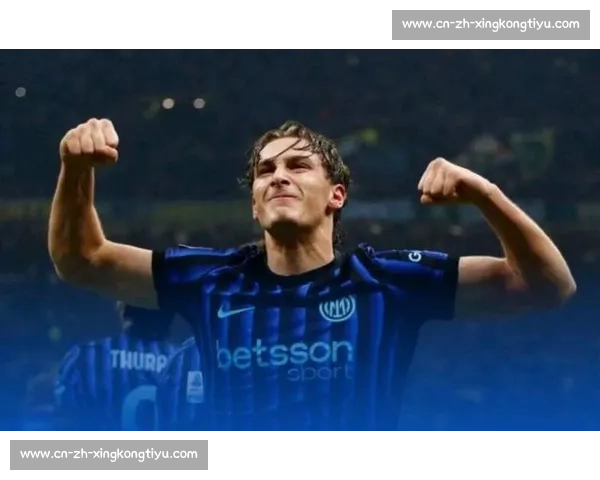 贝伦布鲁赫盛赞卡博尼与埃斯波西托:机会把握为年轻球员树立榜样 贝伦布鲁赫盛赞卡博尼与埃斯波西托:机会把握为年轻球员树立榜样