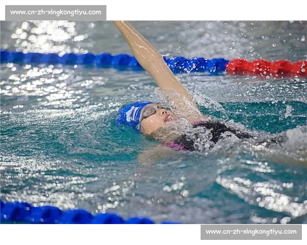 徐嘉余发文晒毕业照：从泳池 “鱼雷” 到校园 “学霸”，世锦赛备战再出发！