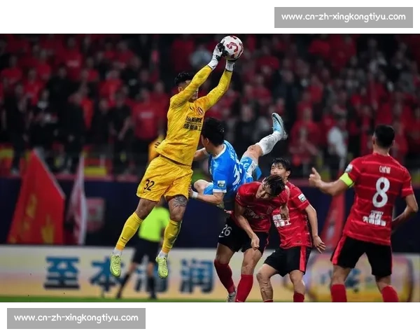 海港客场 3-1 逆转河南，U21 双星闪耀缩小争冠差距