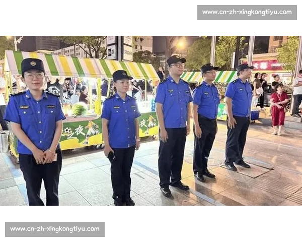 苏超球员海底捞兼职获赞：赛场与职场的励志双面人生